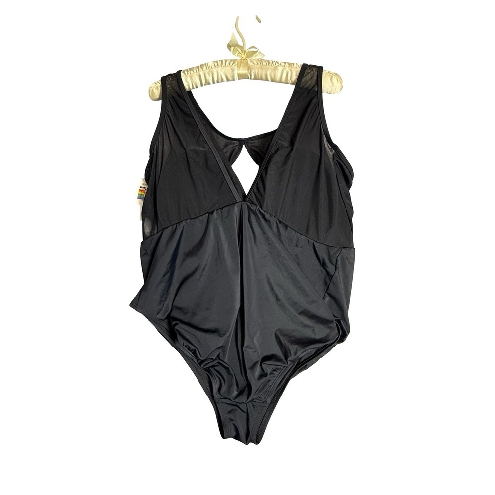 Time and Tru Women's Ladies 2X Classic Slimming Black One Piece Swimsuit NEW NWT